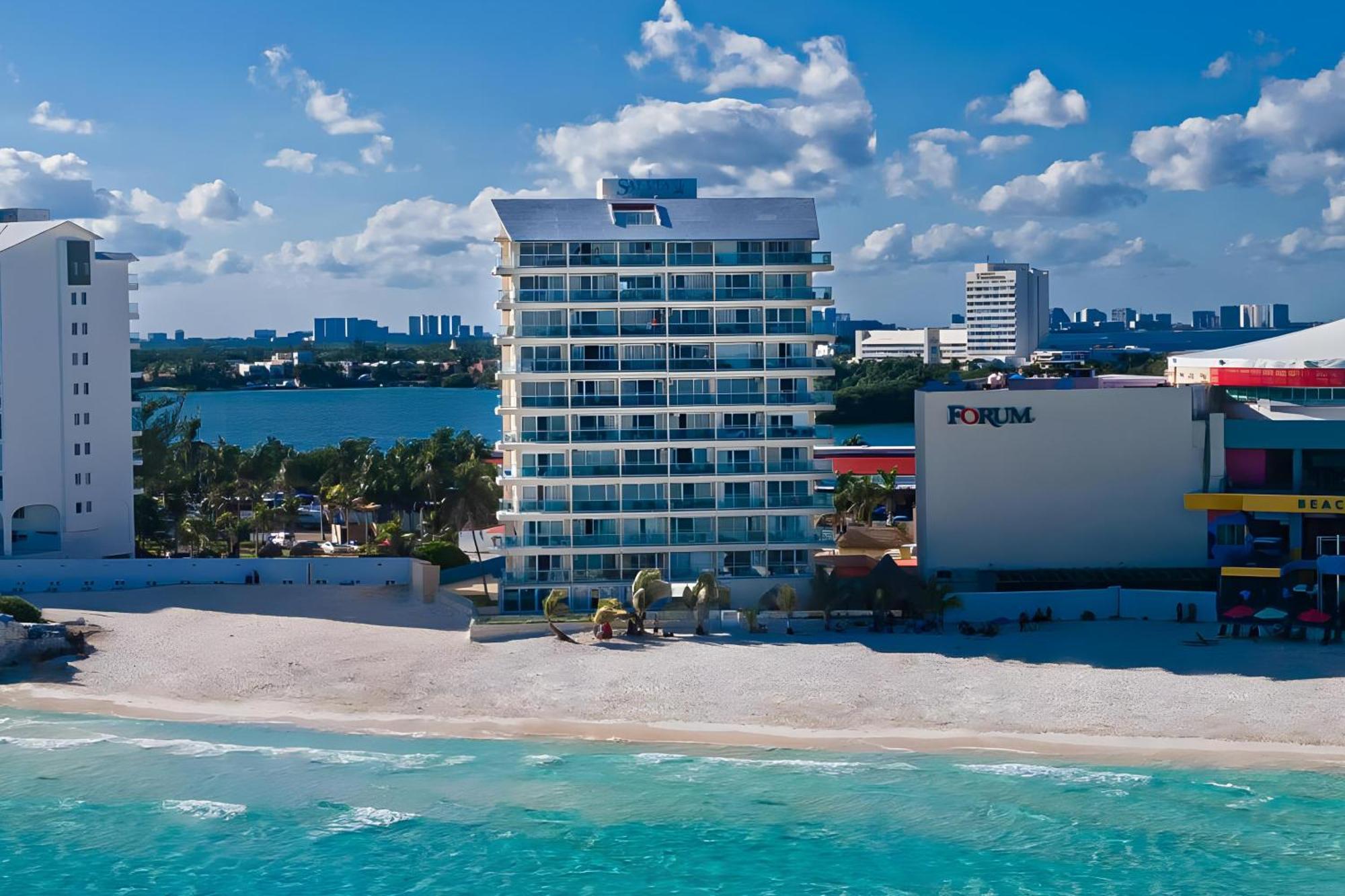 Paradise Beachfront & Nightlife Heart Cancún Exterior foto